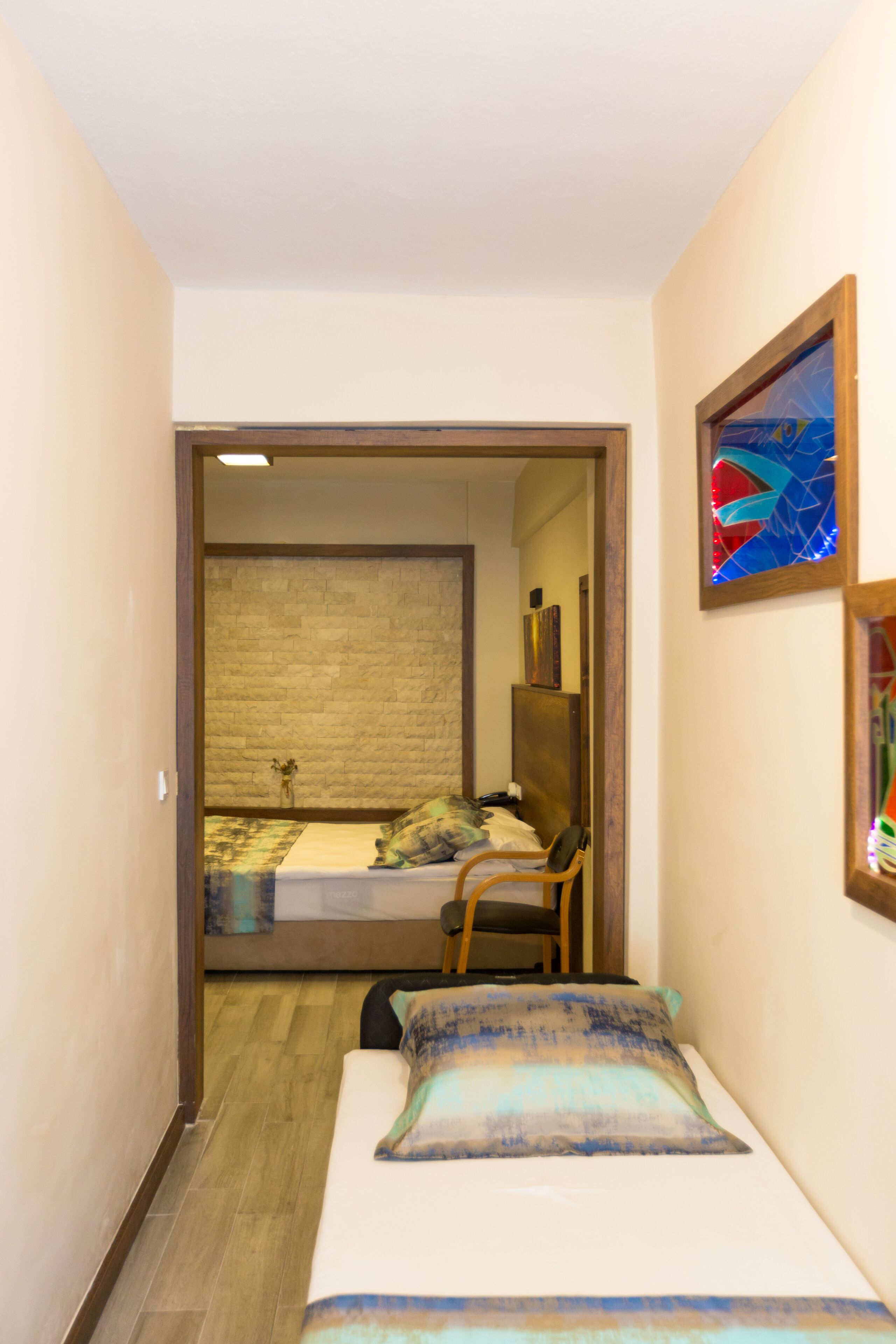 standard triple room | 1 bedroom, desk, blackout curtains, free wifi