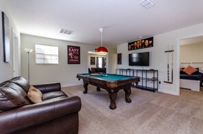 House, Multiple Beds | Billiards