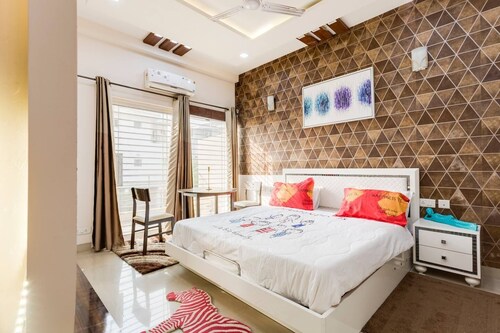 Independent Villa in Greator Noida