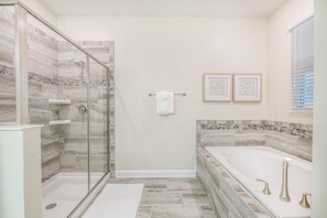 House, Multiple Beds | Bathroom