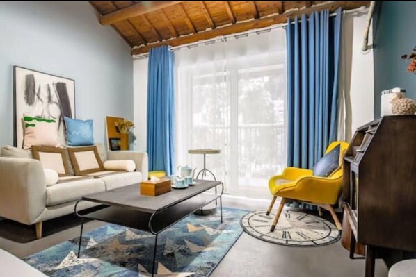 Flat-screen TV - Meinite Boutique Inn (Hangzhou)