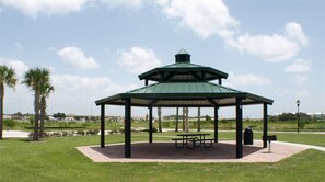 Townhome, 3 Bedrooms | BBQ/picnic area