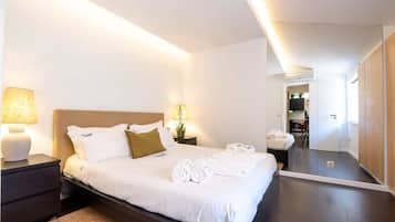 1 chambre, bureau, fer et planche Ă repasser, Wi-Fi