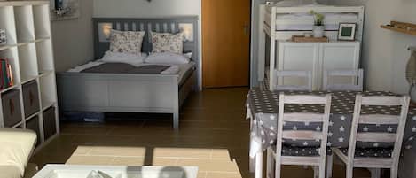 1 soverom og sengetøy