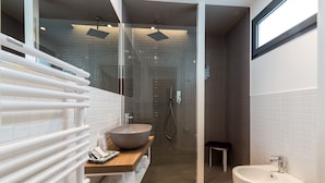 Chambre Quadruple | Salle de bain