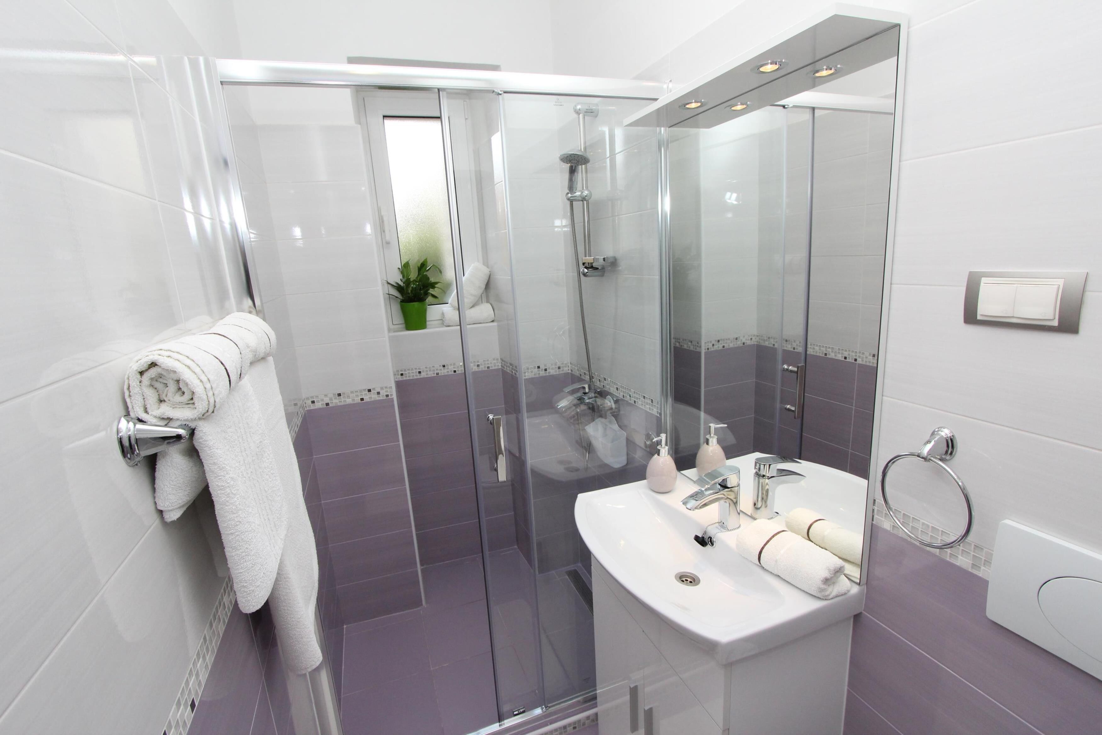 Appartement, 1 chambre, terrasse | Salle de bain