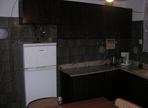 Apartment, 2 Schlafzimmer | Eigene Küche | Kühlschrank, Mikrowelle, Ofen, Herdplatte