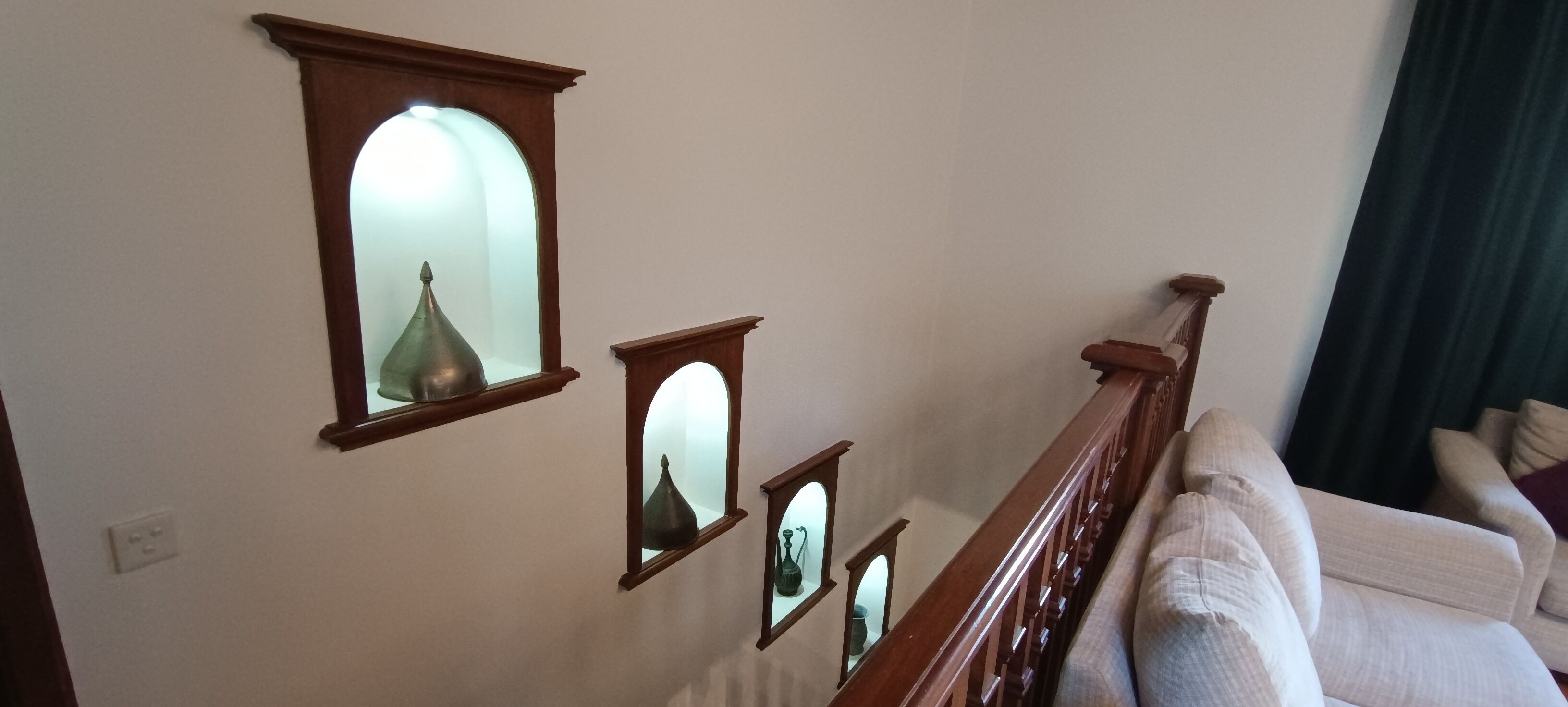 classic triple room | living area | lcd tv