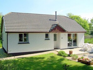 Exterior - Pine Croft, Goonhaven, set in acres of mature gardens (Goonhavern)