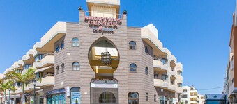 BELLA LUCIA APARTMENT (WIFI, INTERNATIONAL TV, AIR CONDITIONING)