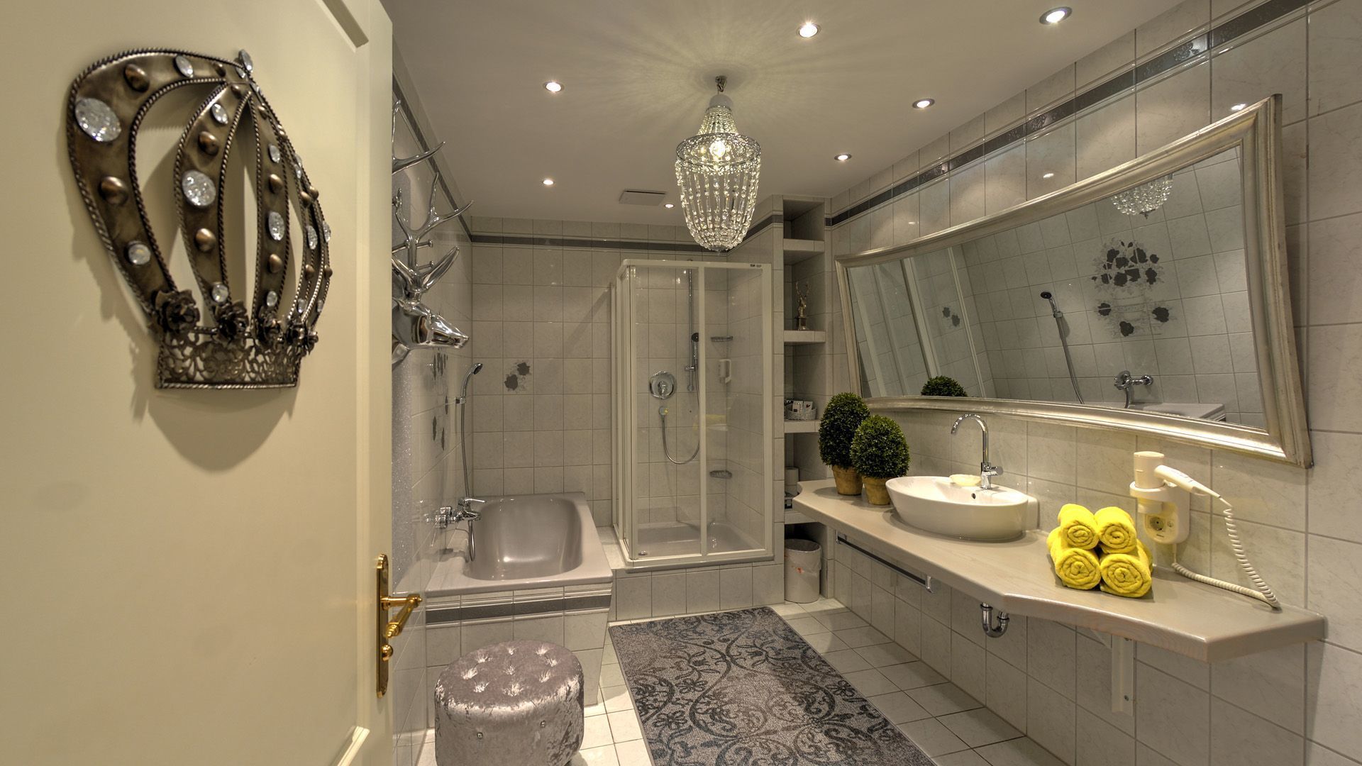 studio | premium bedding, down duvets, individually decorated