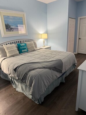 4 habitaciones, tabla de planchar con plancha y wifi gratis