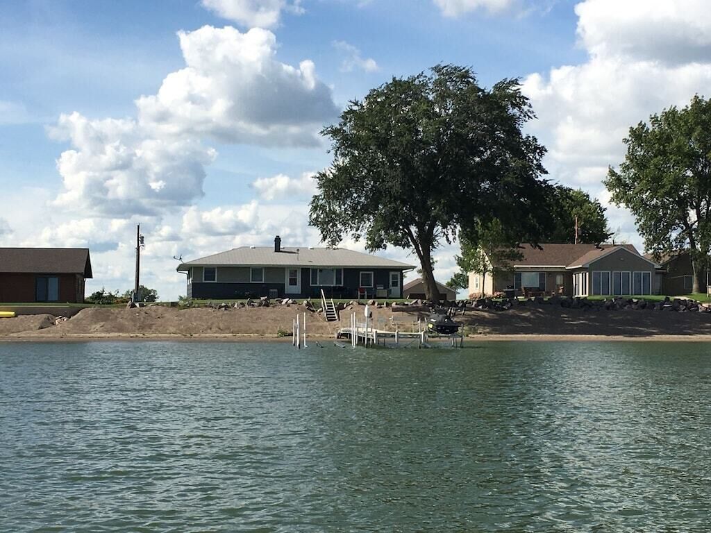 7 Best Lake Cabin Rentals Near Lake Kampeska Updated 2024 Trip101