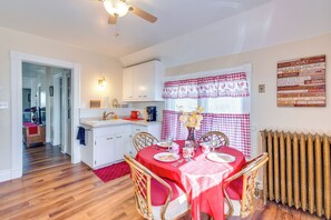 Dining - Lake Michigan Vacation Rental: 1 Block to Marina! (Manitowoc)