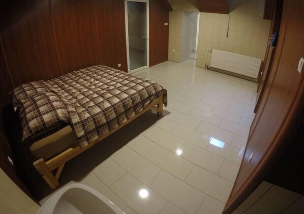 Departamento familiar, varias camas | Cortinas blackout, tabla de planchar con plancha y wifi gratis