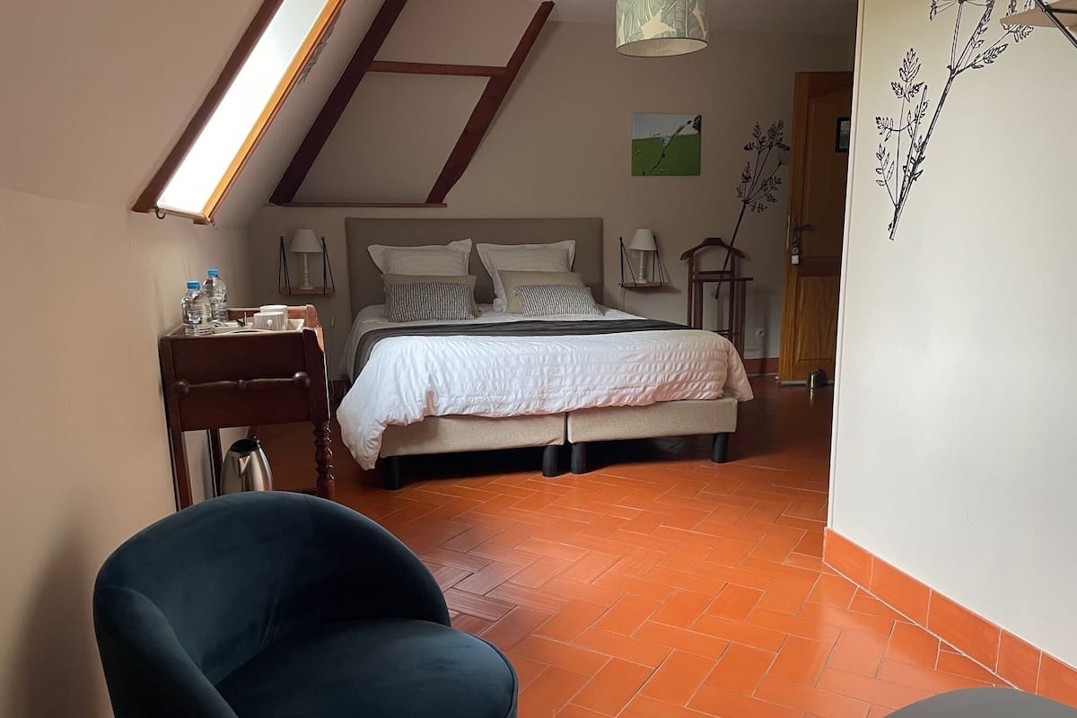 Double Room (La Fleur de Lin) | Premium bedding, individually decorated, individually furnished, desk