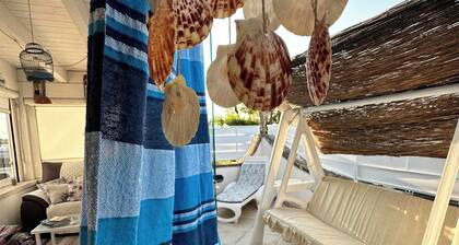 Penthouse mit Meerblick 3 Betten mit ausgestatteter Terrasse, Küchenzeile