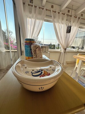 Interior - Penthouse with sea view 3 beds with equipped terrace, kitchenette  (porto cesareo)