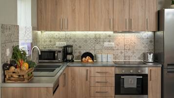 Villa, 3 Bedrooms, Sea View | Private kitchen | Full-sized fridge, microwave, oven, stovetop