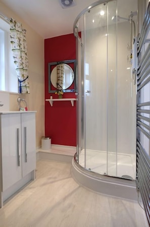 Hair dryer - East Lodge - a rural retreat that sleeps 6 guests (Moray)
