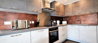 Jims Place - Your Apartment
