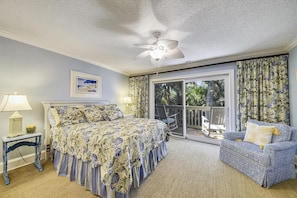 3 bedrooms, desk, iron/ironing board, Internet
