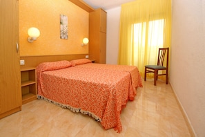 1 slaapkamer, reisbedje, wifi, beddengoed