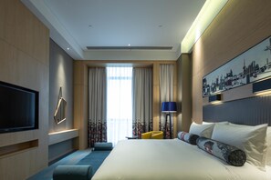1 bedroom, down comforters, minibar, in-room safe - Aloft Shanghai Zhangjiang Haike (Shanghai)