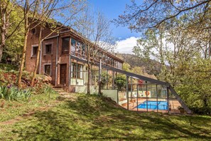Exterior - House for 14 people and heated community pool (S. Sta. to P. Dec.) (Riudaura)