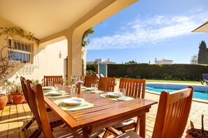 Outdoor dining - Villa Oceanis - Praia da Luz (Luz)