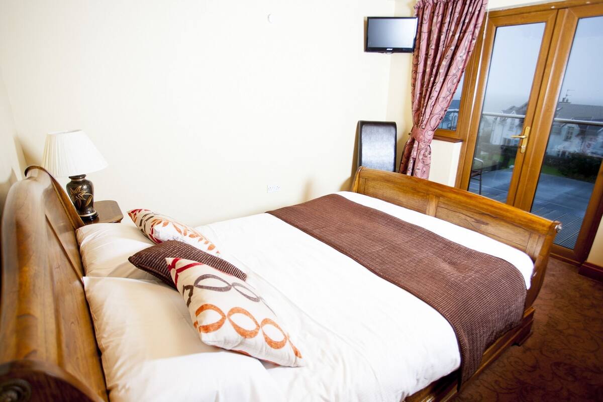 Double Room, 1 Double Bed