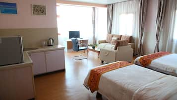Triple Room | Premium bedding, Select Comfort beds, blackout drapes, soundproofing