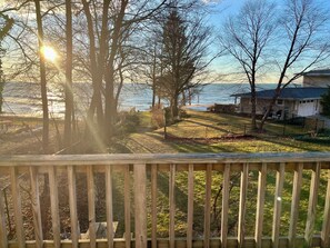 Unclassified image, 3 of 19, button - Ann's Carriage House.....peaceful, lovely, clean, close to beaches and trails (South Haven)