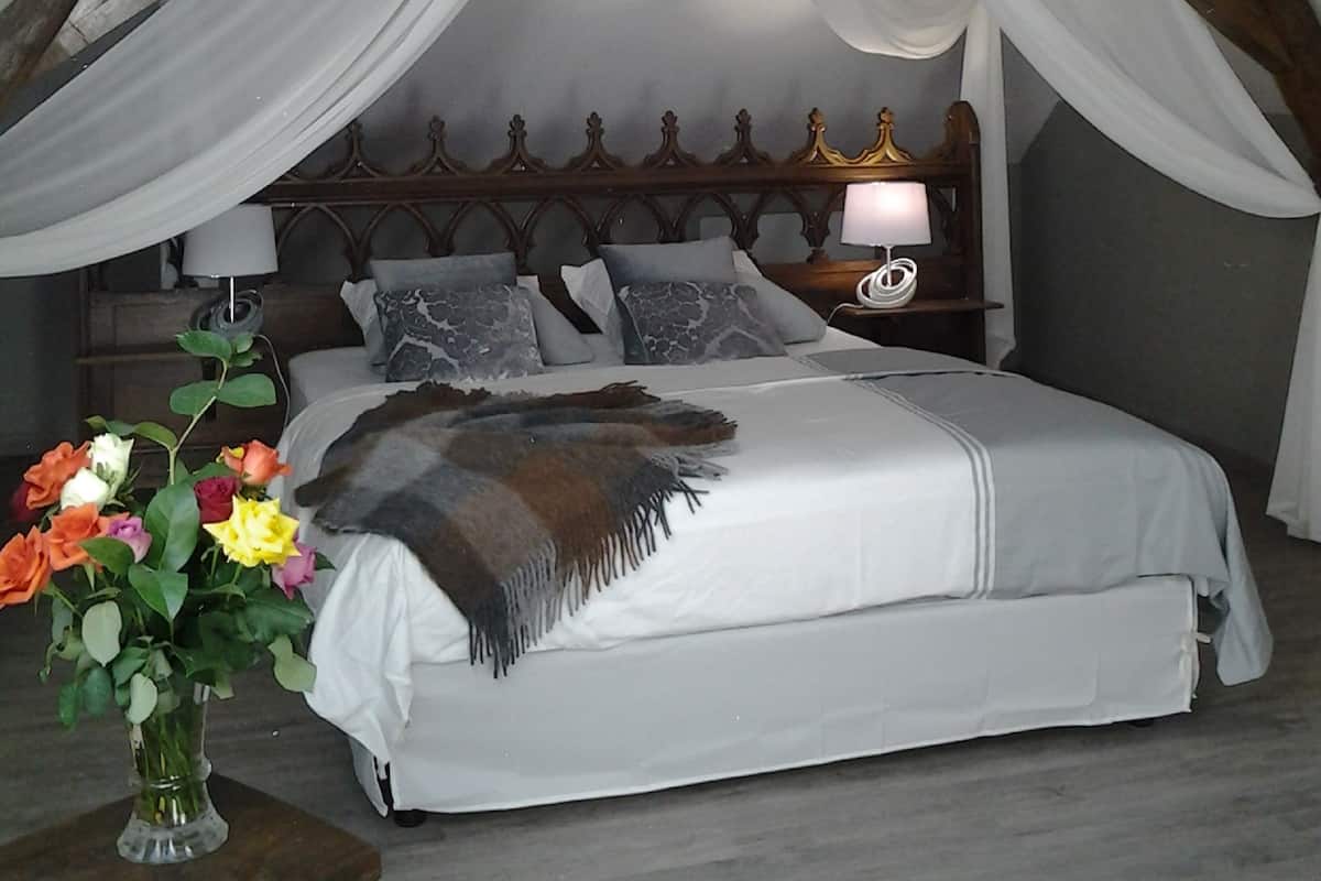 Deluxe Double Room (La Romantique)