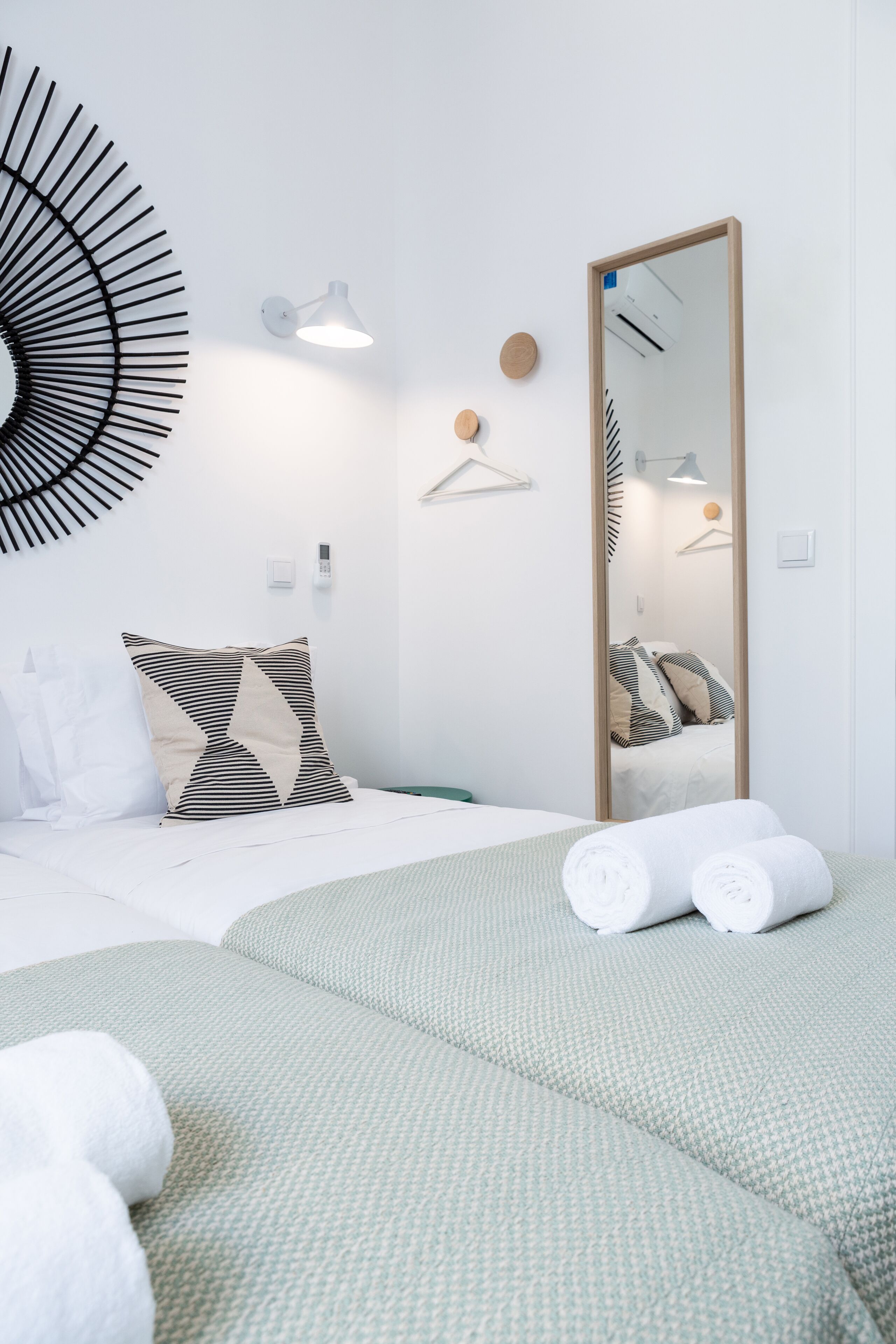 Photo - Alameda Exclusive House