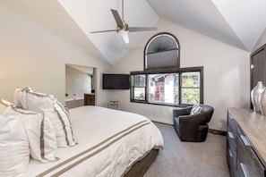 3 habitaciones, tabla de planchar con plancha, cuna de viaje y wifi 