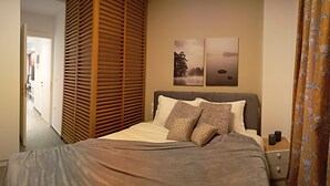Ảnh chưa phân loại, 3 trong số 18 ảnh, nút