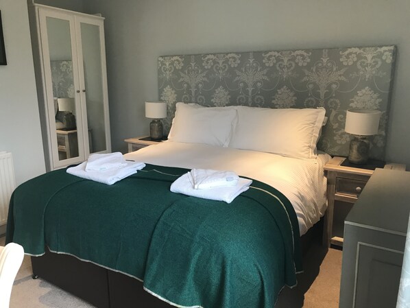 Artists' Cottage | Living area