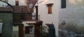 Holiday home Old Town Castiglione Fiorentino in picturesque alley.