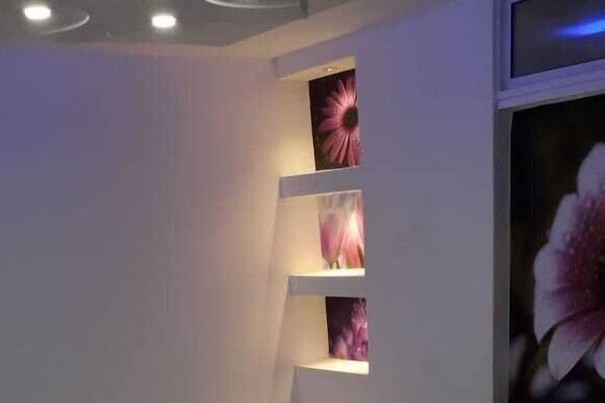 アパートメント ダブルベッド 1 台 | アイロン / アイロン台、WiFi (無料)、ベッドシーツ