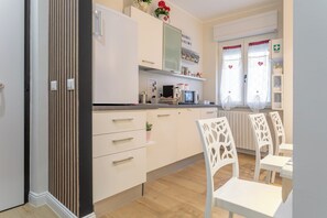 Mini-fridge, microwave, espresso maker, electric kettle - B&B Pensieri D'Autore (Campobasso)