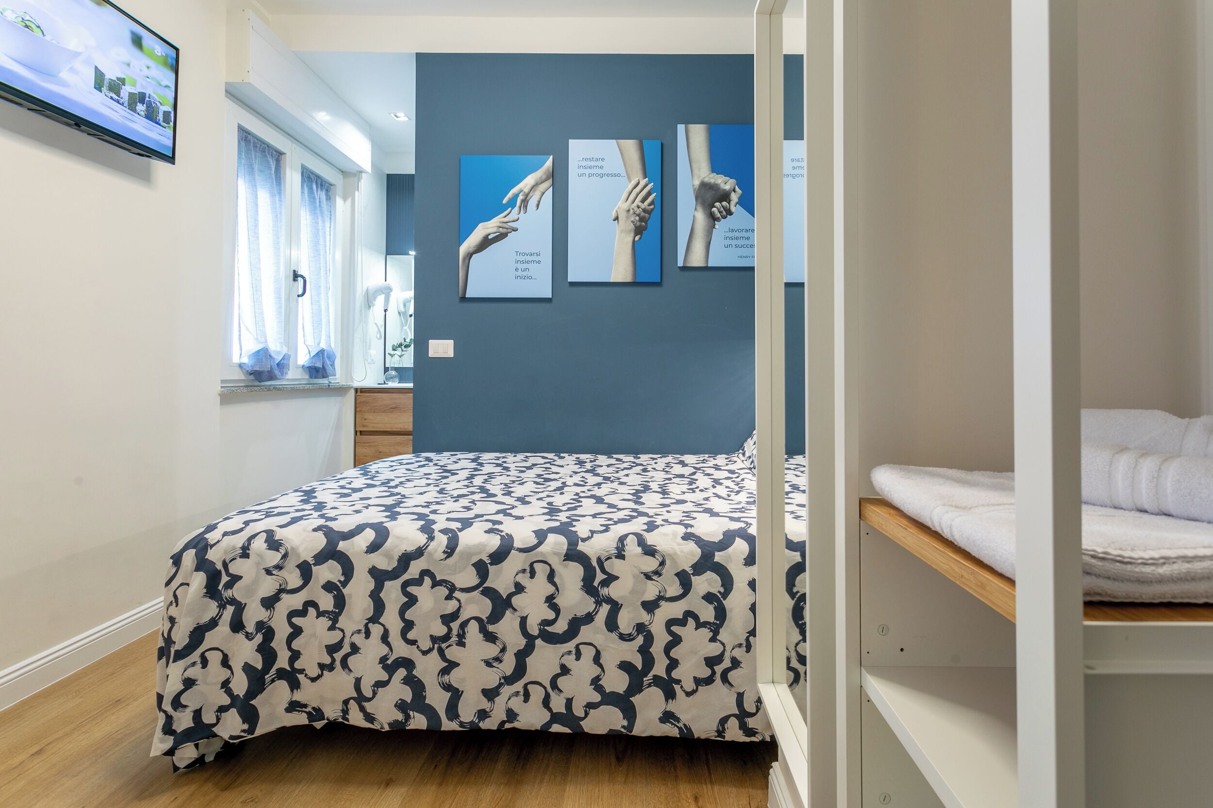 Foto - B&B Pensieri d'autore - Parcheggio e Self Check-in