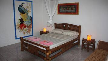1 bedroom, soundproofing, WiFi, bed sheets