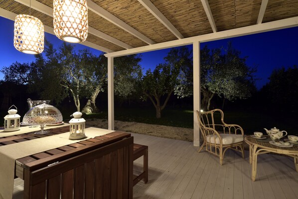 Outdoor dining - VILLA FEDERICA WITH POOL <br>CIN IT088005C2BKOOJRZC (Santa Maria del Focallo)