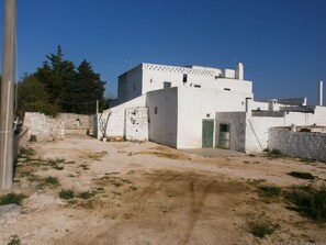 Exterior - Masseria Piatone (Ostuni)