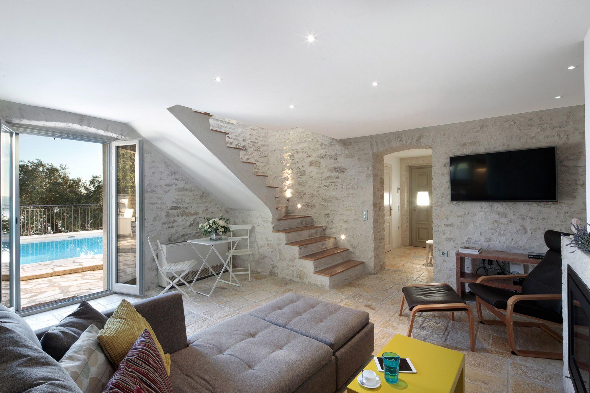 Ville Di Prestigio | Nissaki | Boutique Stone Villa Con Viste Fantastiche - Ksamil