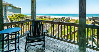 Oceanfront Paradise - Private Beach Access, Outdoor Showers & Covered Decks