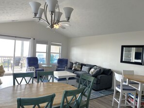 Smart TV, fireplace, DVD player, books - Oceanfront Paradise | Private Beach Access | Topsail Beach | Sleeps 10 (Surf City)