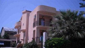 Exterior -  attic IRIS near the sea and golden beaches (Castellammare del Golfo)