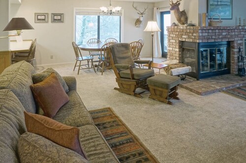 June Lake Interlaken 12 Cozy, Spacious